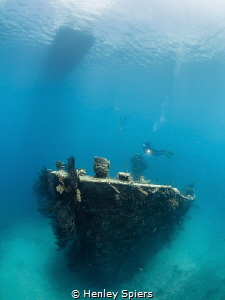 Getting Wrecked on a Sunday
Lesleen M Wreck, Saint Lucia by Henley Spiers 